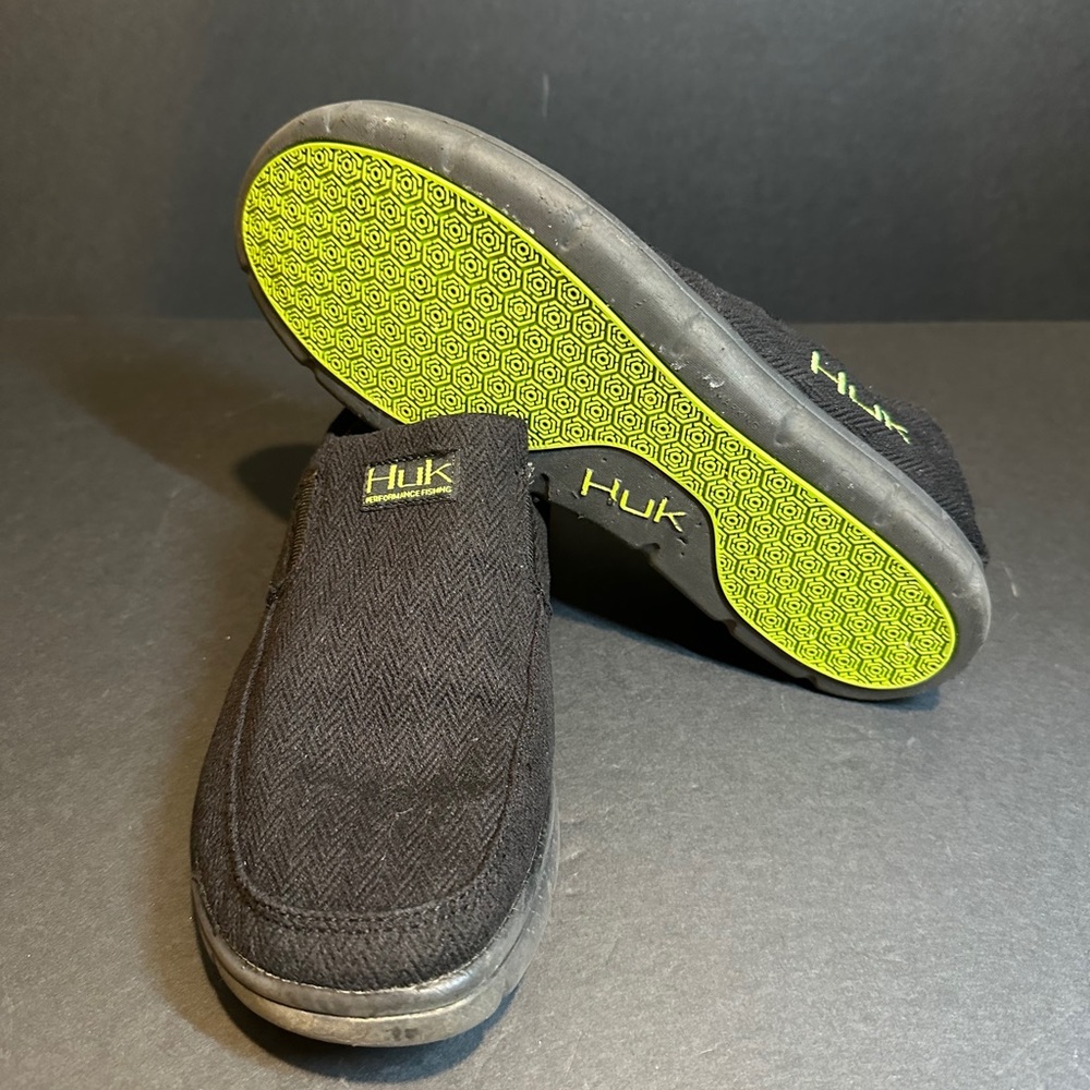 Huk fishing shoes